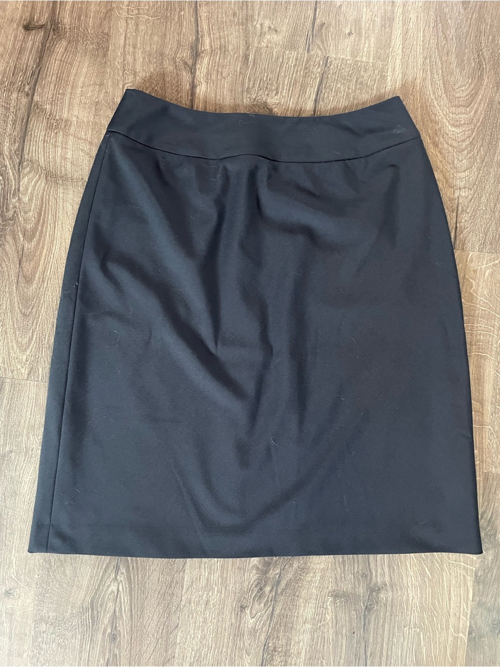 Eddie Bauer Black Stretch Skirt
